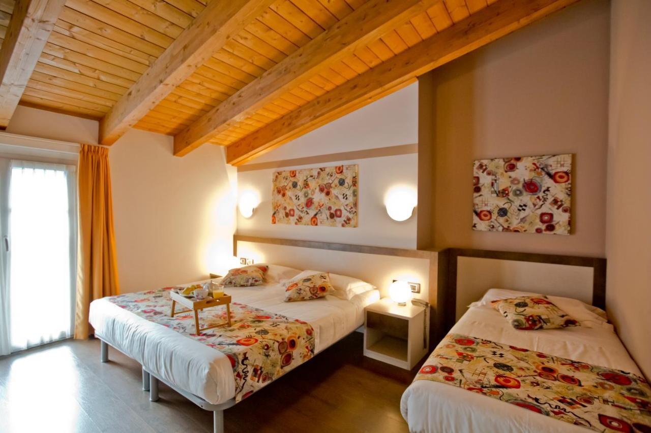 Superior Dreibettzimmer